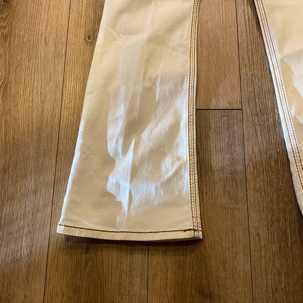 NWT Vintage CACHE Contour Collection White Flare Jeans SZ 10 Contrast Stitch Y2K